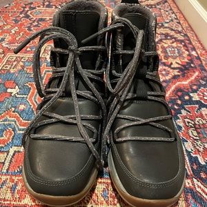 Chaco Borealis Peak Waterproof Boots —women’s